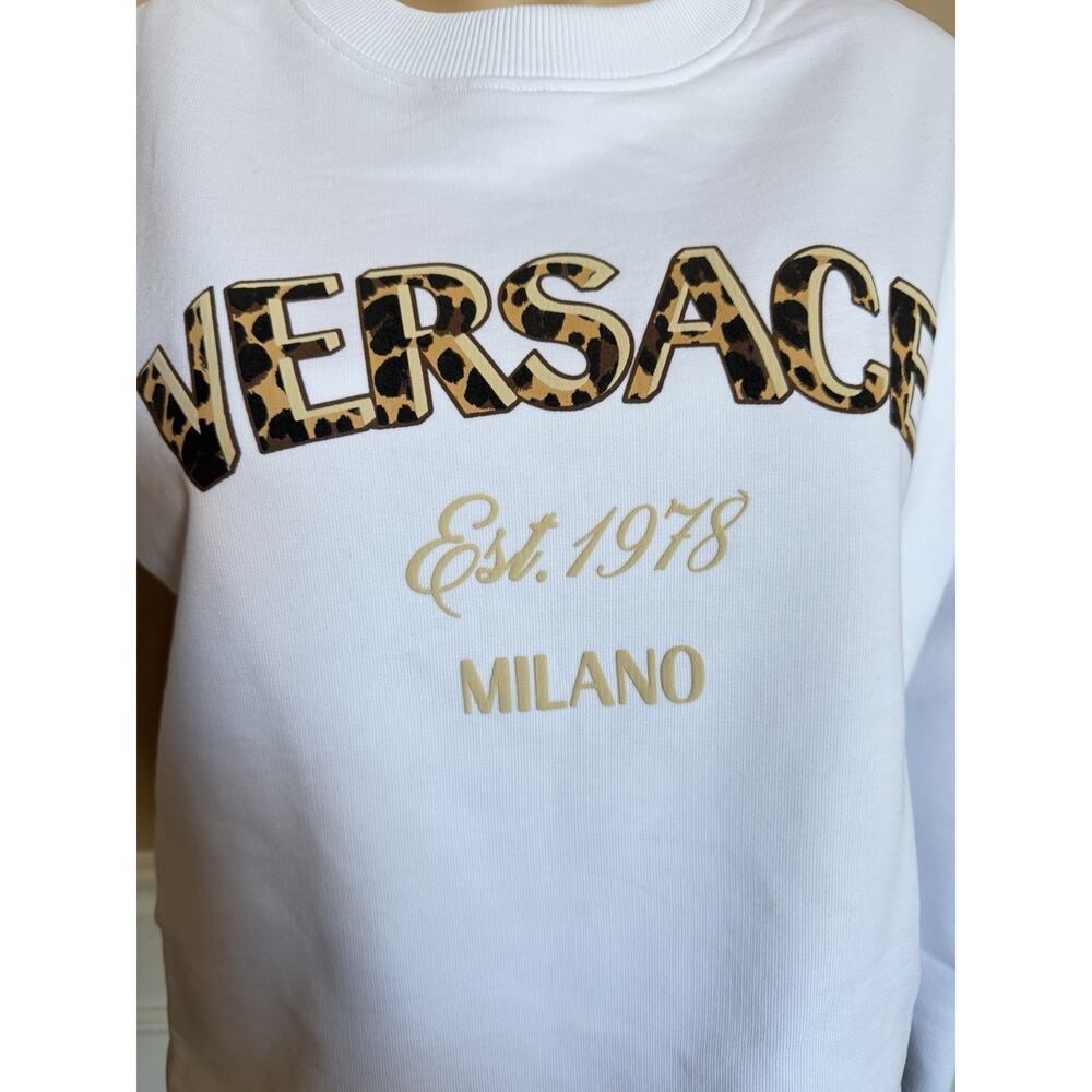Versace Logo White Cotton Crop Sweatshirt 4 US (40 Euro) 1019251 NWT - Picture 7 of 15
